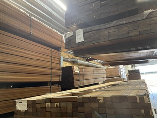 Ca. 228x Guyana Teak Latten Geschaafd, 27x40mm, lengte 275cm